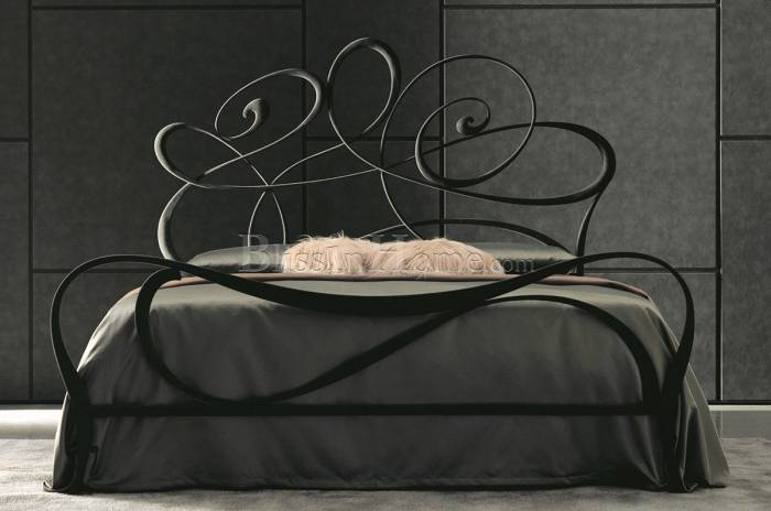 Кровать двухспальная NOEMI CORTE ZARI 951