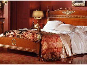 Кровать двухспальная CANTALUPPI Napoleone letto