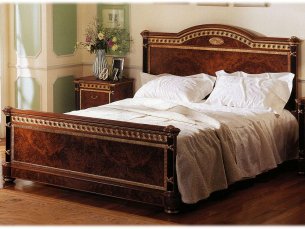 Кровать двухспальная CANTALUPPI Levante-letto